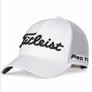 TITLEIST TOUR PERFORMANCE MESH LEGACY HAT 🏌️‍♂️⛳️